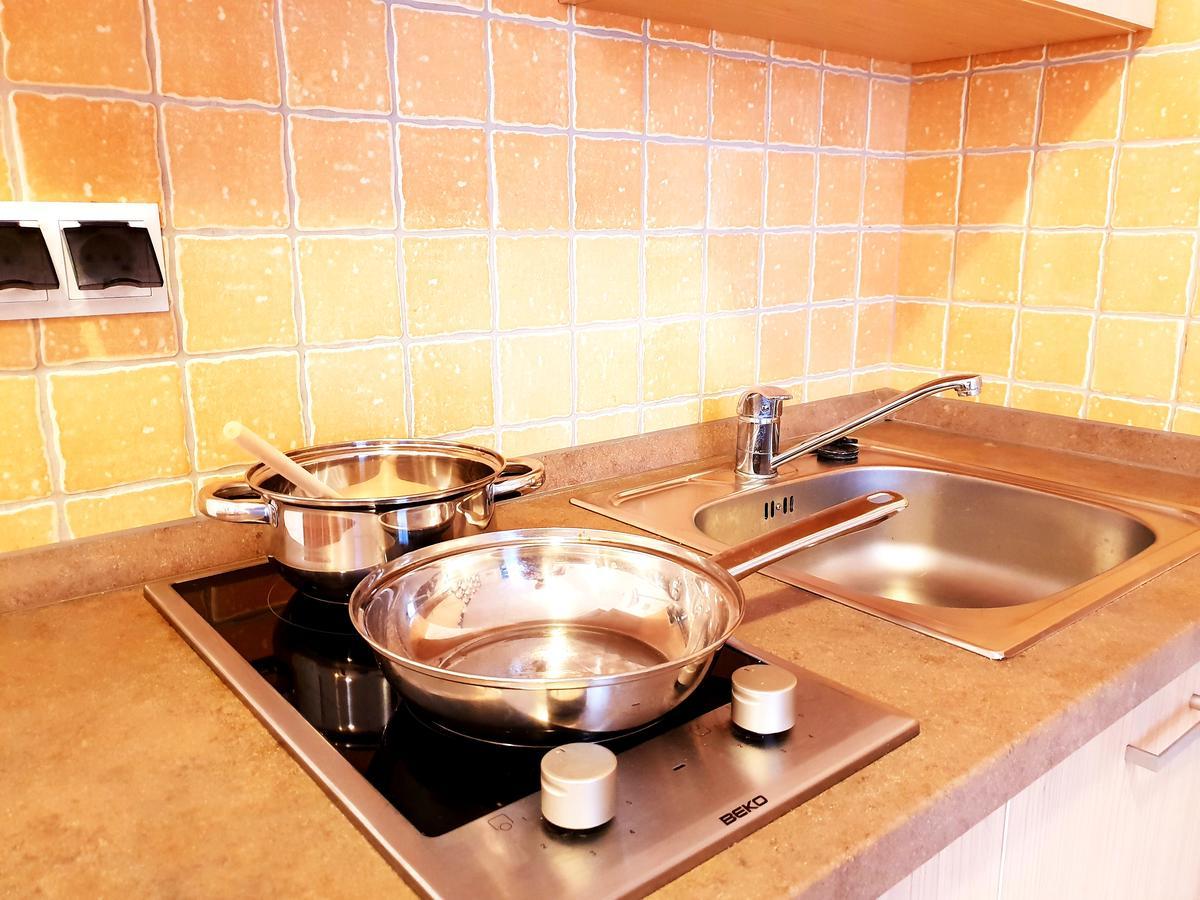 Vagabond Apartman มิชโคลซ์ ภายนอก รูปภาพ